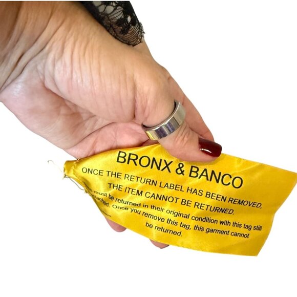 Bronx and Banco Cobra One Shoulder Gown NWT - Size 6 - Picture 11 of 11